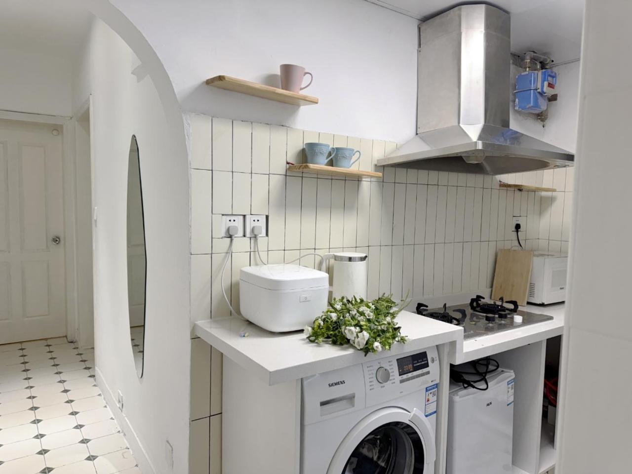Apartment Near Nanjing Road/ Jing'An Temple/ Renmin Plaza 上海市 エクステリア 写真